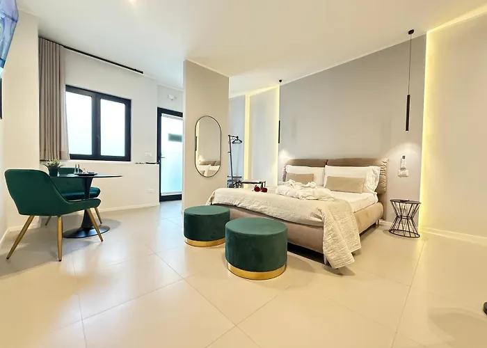 Luxury Apartment - Suite Cavour